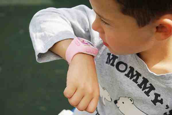 Xplora X5 & 12 GB: Smartwatch für Kinder