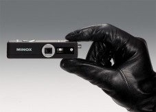 Minox DSC SpyCam: Berühmte Spionage-Kamera jetzt mit digitaler Technik