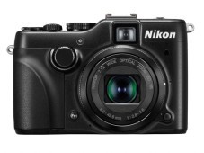 Nikon Coolpix P7100  Kompaktkamera für gehobene Ansprüche