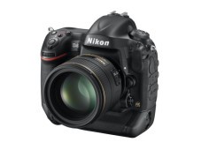 Nikon D4: Spiegelreflexkamera für Profis