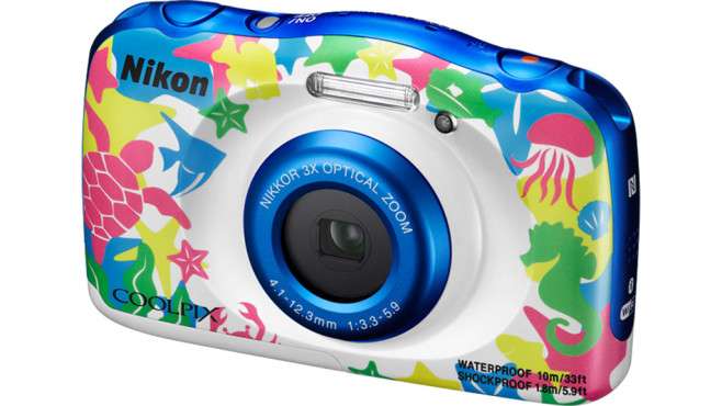 Nikon: Wetterfeste Kompaktkamera Coolpix W100